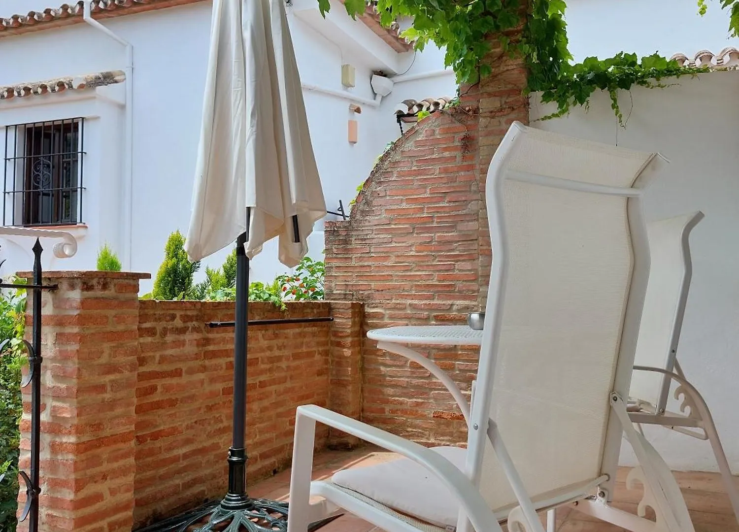 **  Molino Del Santo Hotel Benaojan Spain